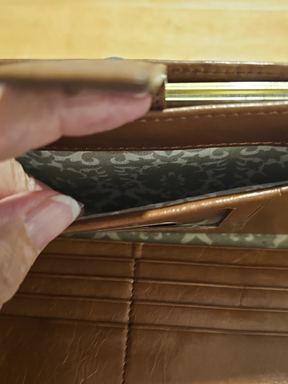 HOBO Brown Embossed Leather Wallet - Picture 6 of 6